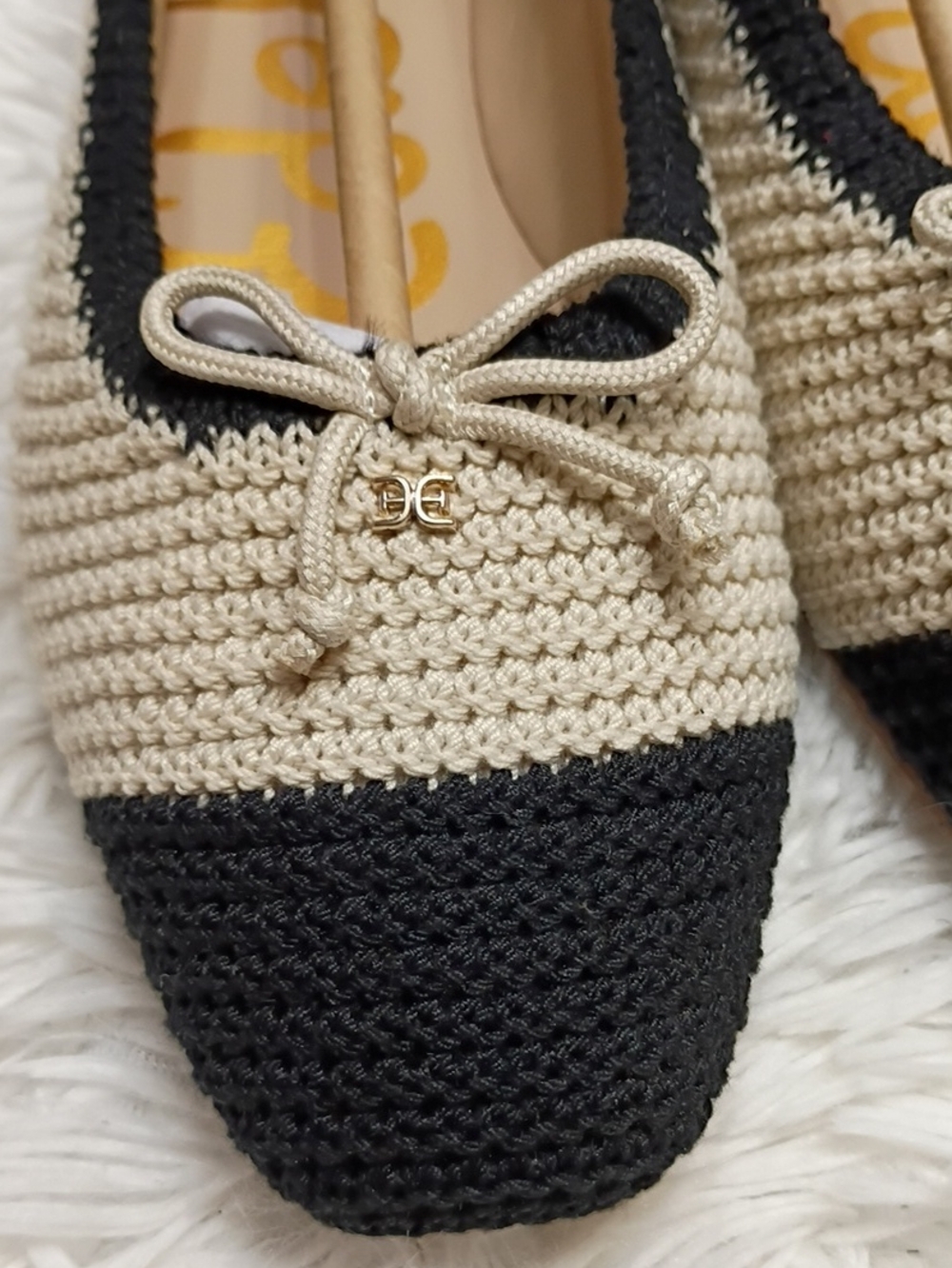 Sam Edelman Madison Ivory Black Crochet Flats Women's Sz 11 M 🌴 🆕 - Picture 3 of 7
